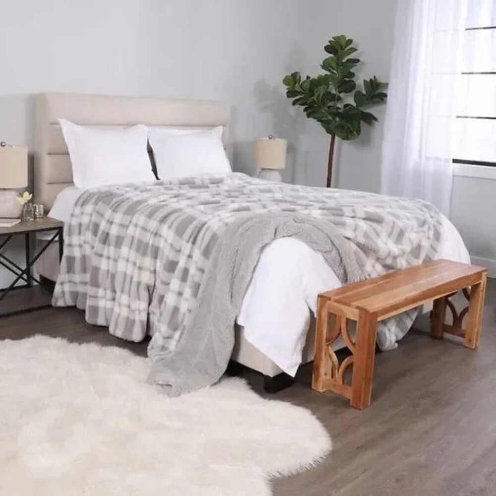 NEW Life Comfort Reversible Sherpa Plush Blanket